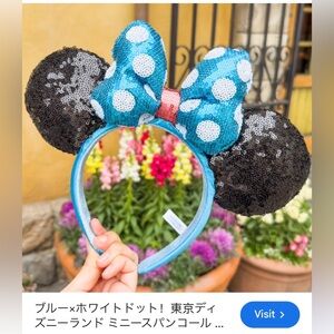 Disney parks Tokyo ear Blue and Black Sequin Minnie Mouse Ears